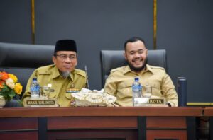 Walikota Padang Fadly Amran dan wakil walikota padang Maigus Nasir