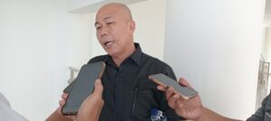 Sebagai Anggota Komisi II DPRD Kota Padang  Faisal Nasir, mendorong Pemerintah Kota Padang untuk segera mempercepat digitalisasi sistem pajak dan retribusi daerah guna meminimalisir kebocoran Pendapatan Asli Daerah (PAD), khususnya dari sektor perparkiran.