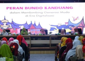 Wabup Solok Buka Seminar Keminangkabauan, Tekankan Peran Perempuan Minangkabau