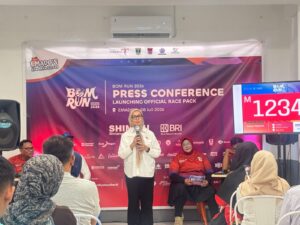 Pemerintah Kota (Pemko) Padang menjadikan, Blue Ocean Minang Run (BOMRun) 2026 sebagai acara utama (main event) Hari Jadi Kota (HJK) Padang ke-357.