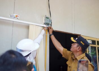 Program Bantuan Pasang Baru Listrik Resmi Diluncurkan di Kabupaten Solok