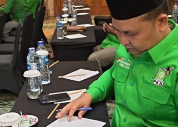 Yusri Latif Teken Kontrak Kinerja PKB, Siap Jalankan Agenda Partai