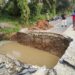 Gorong-Gorong Putus di Simalidu, Pemkab Dharmasraya Pasang Delapan Box Culvert