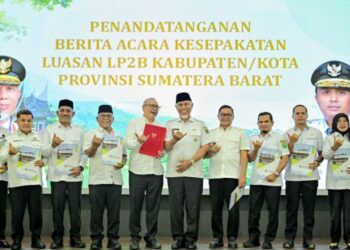 Sumbar Tetapkan 166 Ribu Hektare LP2B, Lampaui Target Nasional Perlindungan Sawah