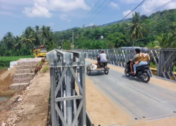 Jembatan Bailey Rp4,9 Miliar Pulihkan Nadi Ekonomi Tanah Datar–Sijunjung