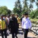 Wakil Walikota Padang Maigus Nasir bersama Anggota DPRD RI Zigo Rolando kunjungi pembangunan jembatan kelawi