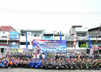 Wali Kota Padang Bakti Sosial dan Kesehatan, Sekaligus Aksi Bersih Sungai Batang Arau Sambut Hari Jadi Kota (HJK) Padang ke-357.