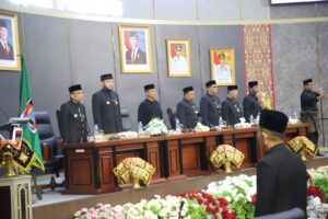 Ketua DPRD Kota Padang Muharlion pimpin sidang paripurna HJK Padang ke 357
