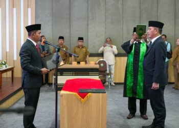 Masheri Yanda Dilantik Jadi Sekda Kabupaten Solok