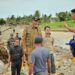 Aliran Sungai Berubah Jalur, Mahyeldi Kerahkan Alat Berat Tangani Banjir Padang
