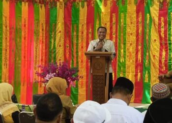 Reses Donizar di Rao Utara: Warga Keluhkan SD Belum Tersentuh Program MBG