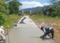 Dinas Perumahan dan Kawasan Permukiman (Perkim) Kota Padang terus melaksanakan pembangunan dan pemeliharaan infrastruktur lingkungan, khususnya jalan lingkungan dan saluran drainase yang menjadi kewenangan perangkat daerah tersebut.