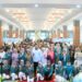 Sekitar 400 anak di Kota Padang mengikuti sunatan massal gratis, yang digelar Pemerintah Kota (Pemko) Padang berkolaborasi dengan Indo Jalito Peduli (IJP) di Bagindo Aziz Chan Youth Center, Sabtu (12/9).