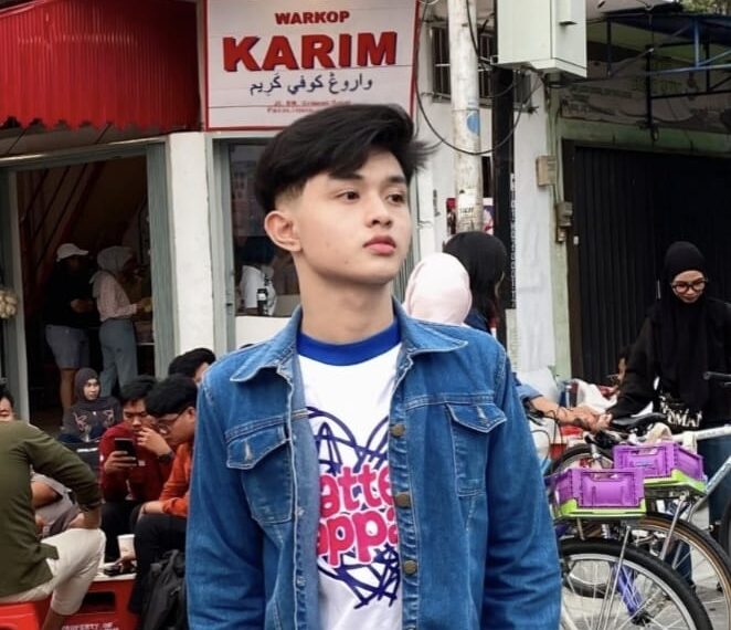 Semantik-Pragmatik Ketika Pulang Tidak Selalu Berarti Kembali