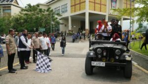 Wali Kota Padang Fadly Amran melepas atlet Kota Padang yang akan mengikuti Pekan Olahraga Provinsi (Porprov) Sumatera Barat ke-XVI, yang berlangsung dari 2 sampai dengan 14 Oktober 2026.