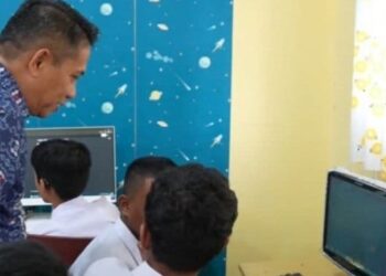 Anak Berkebutuhan Khusus Berhak Fasilitas Layak, Evi Yandri Tinjau SLB Negeri 1 Padang
