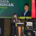 Anggota DPRD Sumbar, Donizar saat membuka Festival 10 Induk di Pasaman. Senin, (12/10) [foto: ist]