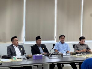 Anggota DPRD Kota Padang berikan solusi atas keluhan masyarakat