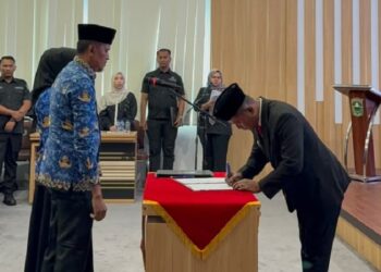 Bupati Solok Lantik 45 Pejabat dan 58 Kepala Sekolah