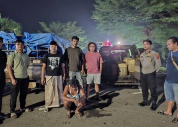 Diduga Timbun dan Jual Kembali Solar Subsidi, Dua Pria di Sijunjung Diamankan Polisi